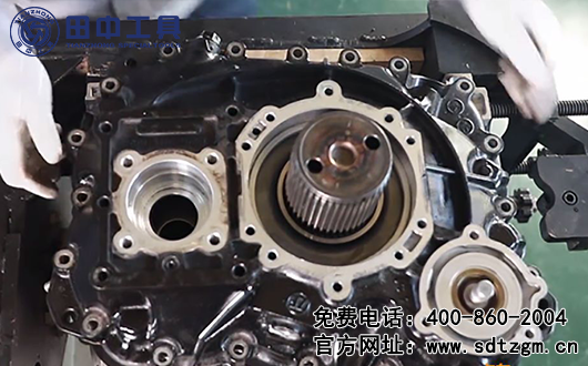 ZF16檔變速器拆卸，ZF變速箱維修工具